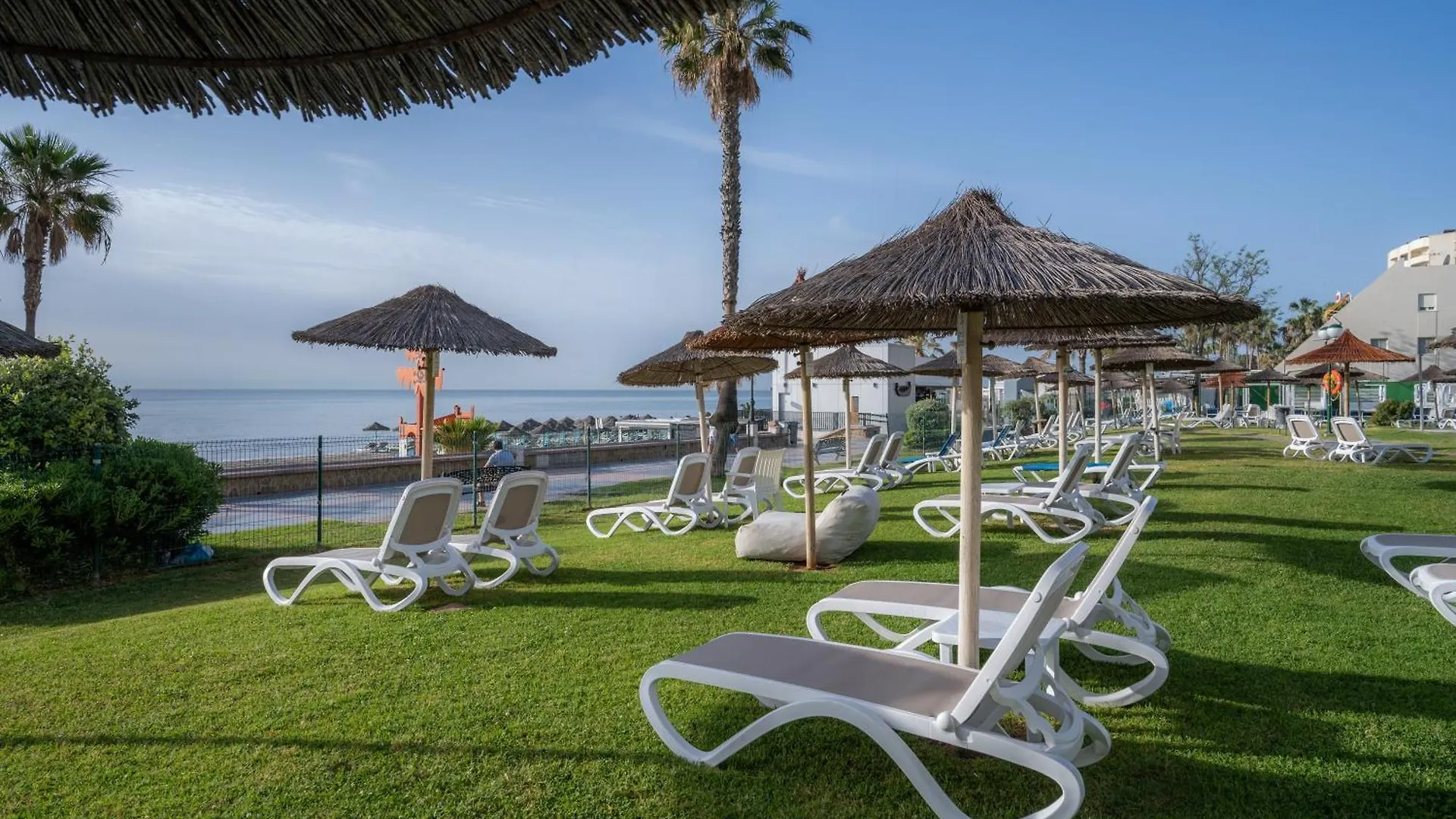 La Barracuda Hotel Torremolinos 3*,