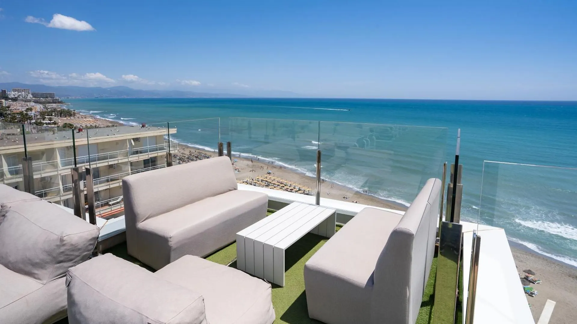 La Barracuda Hotel Torremolinos 3*,