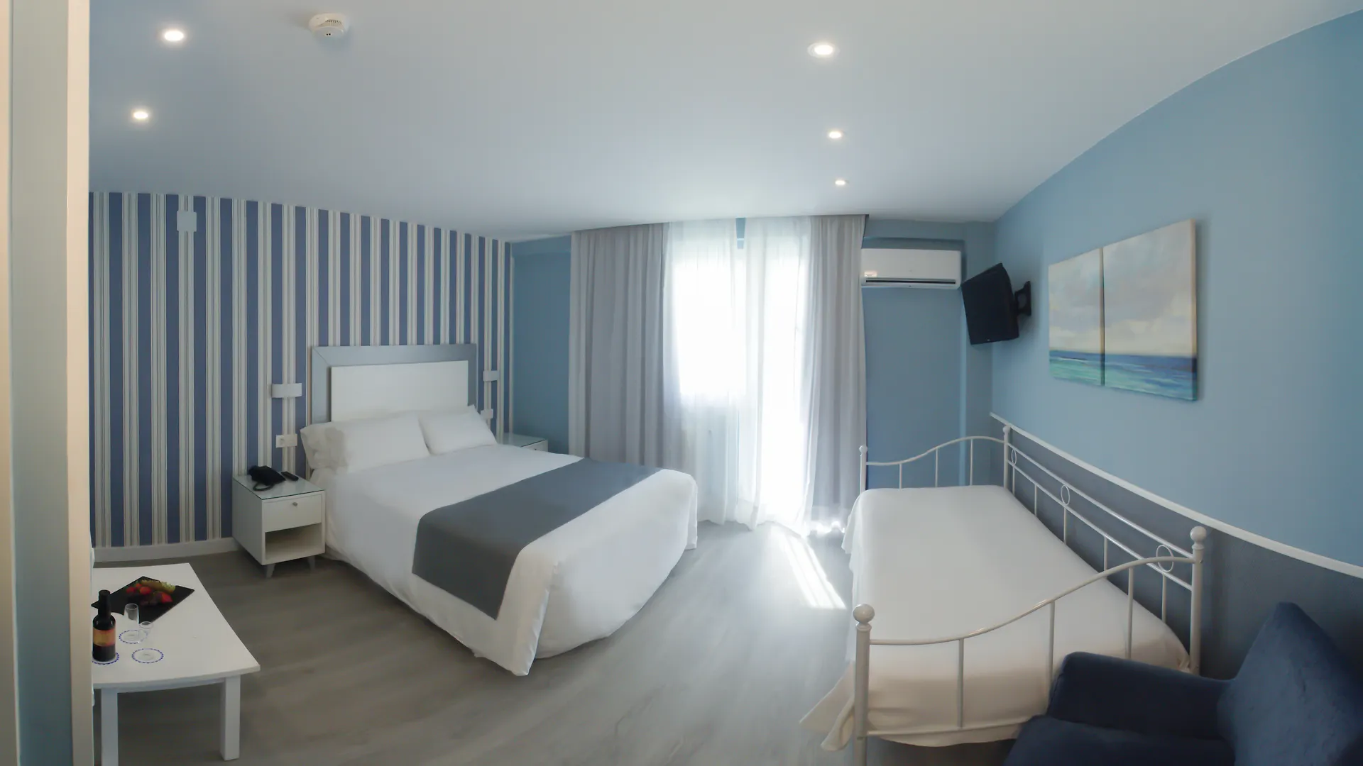 La Barracuda Hotell Torremolinos 3*,  Spanien