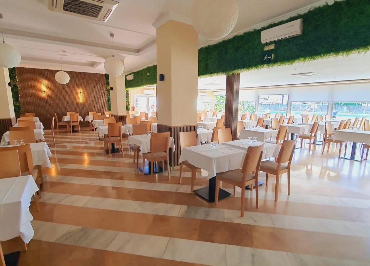 La Barracuda Hotell Torremolinos