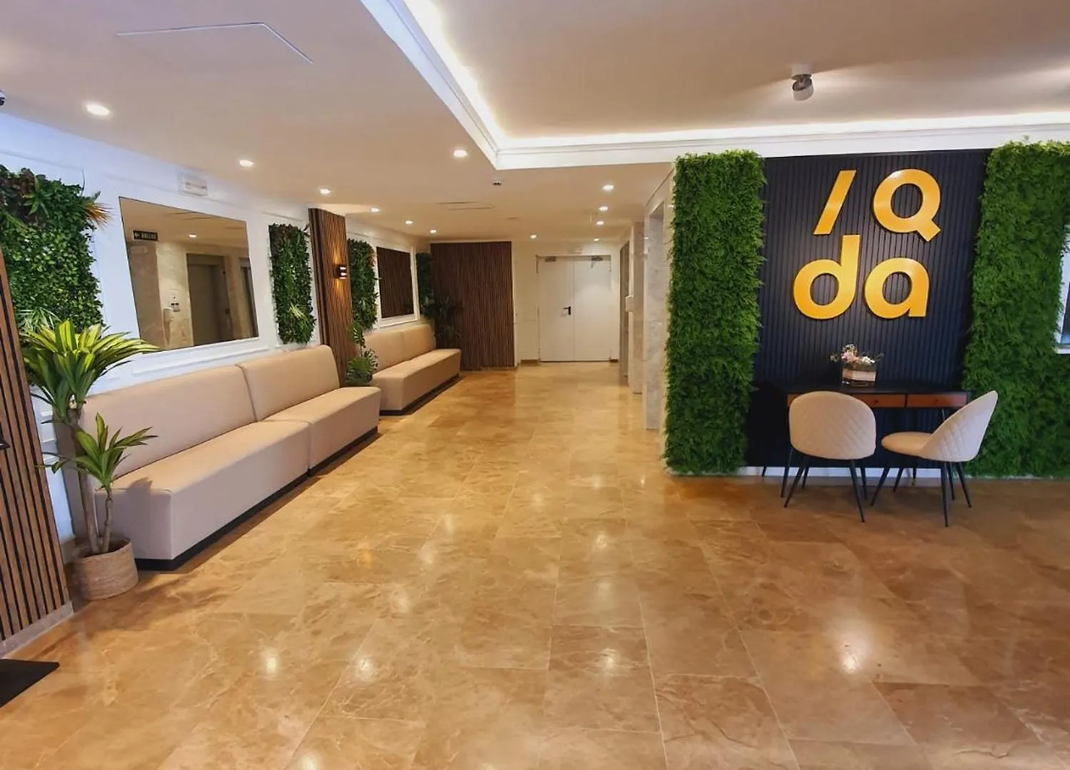 Hotel La Barracuda à Torremolinos 3*,